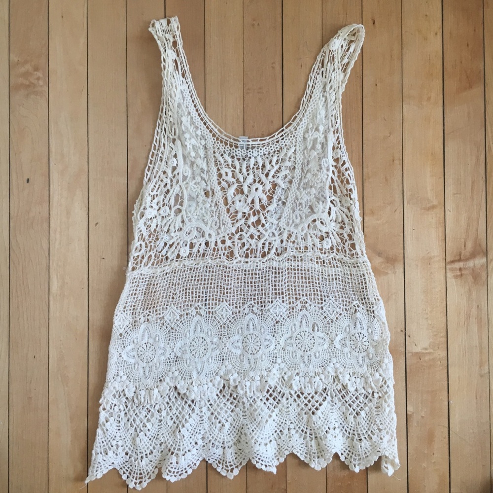 Small Zara Trafaluc white lace tank top